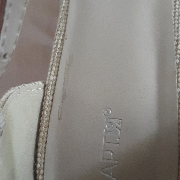 Apt. 9 Heels - Picture 5 of 7